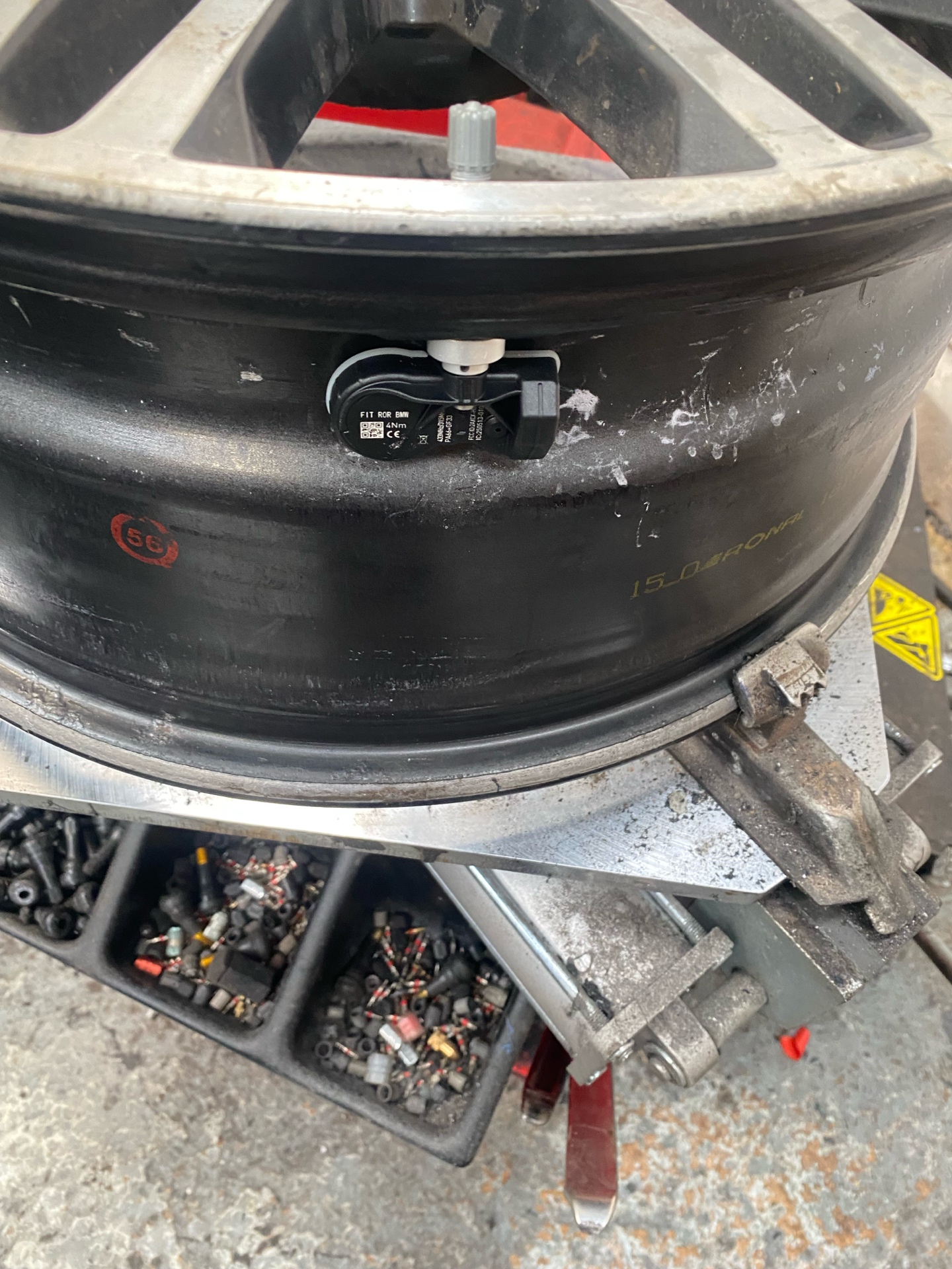 TPMS Diagnostic, Repair & Programming